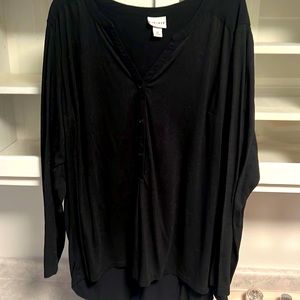 Ava - Viv black 3 button tunic